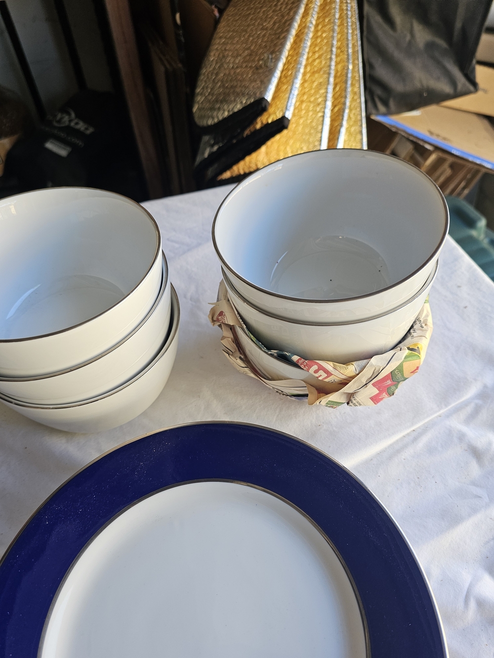 Crate And Barrel Five Salad Plates And Six Bowls